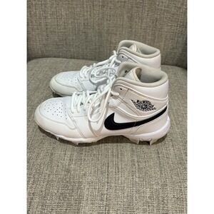 Air Jordan 1 Mid Youth Multisport Cleats White/Black Youth Size 6Y HF6883-100